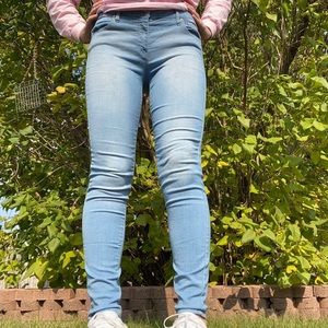 light wash jeggings
